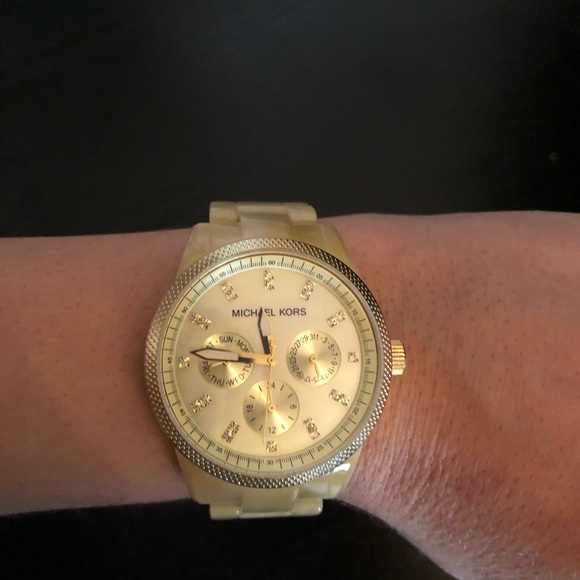 Michael Kors watch - Picture 6 of 8